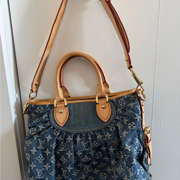 Vintage Louis Vuitton Denim Monogram Crossbody Bag with Tan Accents - Picture 12 of 12